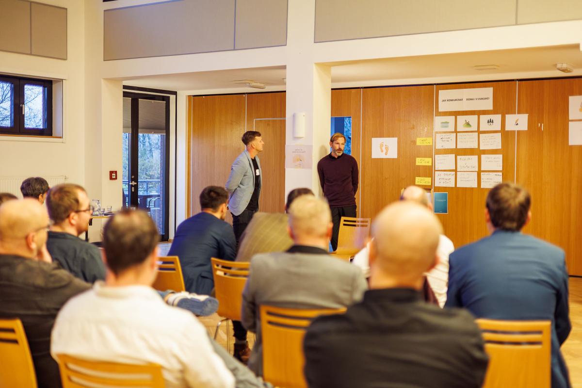 Open Space Technology na SoftLinked 2025: Když program tvoří účastníci, ne organizátoři